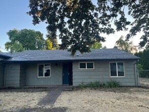 Building Photo - 180 Bushnell Ln