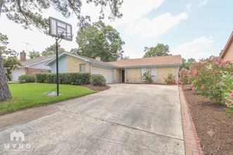 Building Photo - 7014 Stoney River Dr