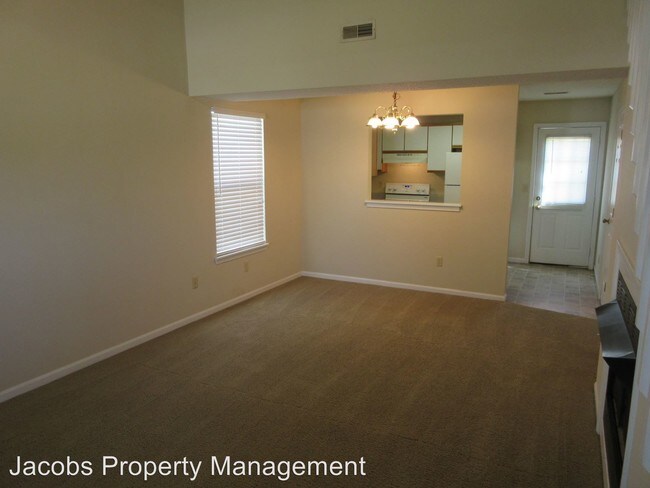 Foto del edificio - 2425 Calder Ct