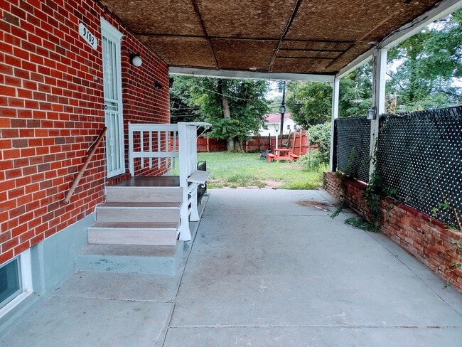 Building Photo - 9103 Sandra Ct