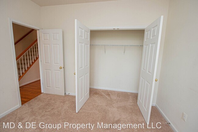 Foto del edificio - 4 br, 2.5 bath House - 106 Sailors Ln, Unit 4