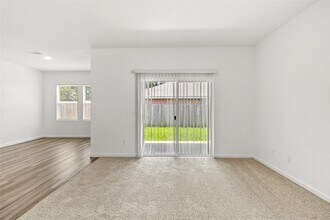 Building Photo - 3602 Admiralty Dr
