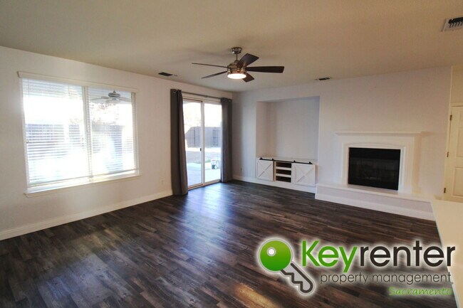 Foto del edificio - 1099 Chesley Ln