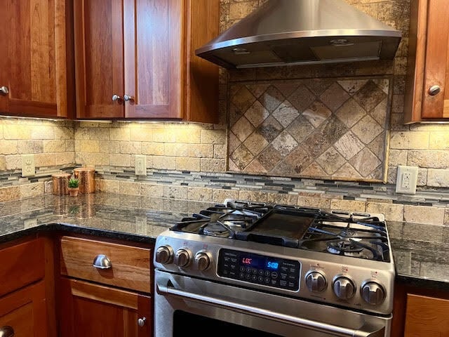 Foto del edificio - 6471 Bay Dr