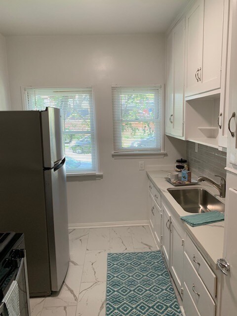 Kitchen - 1101 Mound Ave