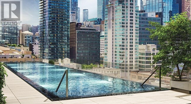 Building Photo - 88 Queen St E