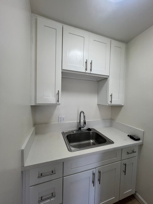 Photo - 1134 N East St (Anaheim, CA) Apartment