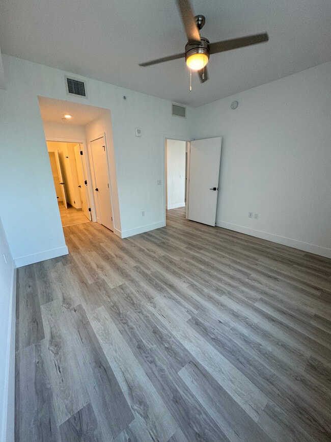 Building Photo - 47 NW 30th St