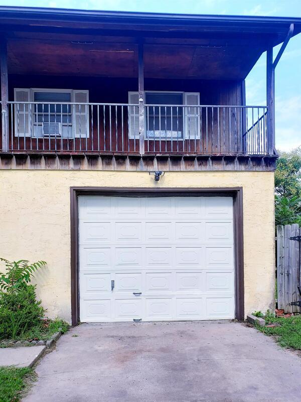 Foto del edificio - 4557 S Oak Ave
