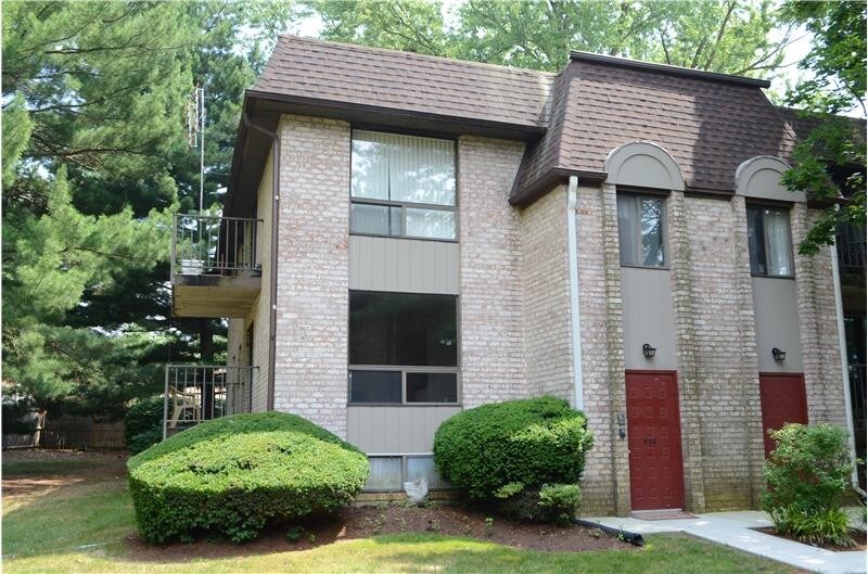 Foto principal - 856 Putnam Blvd