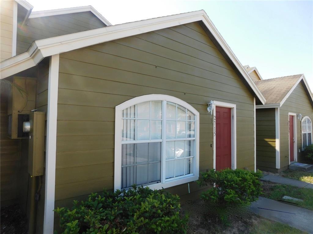 Primary Photo - 2715 Fan Palm Dr