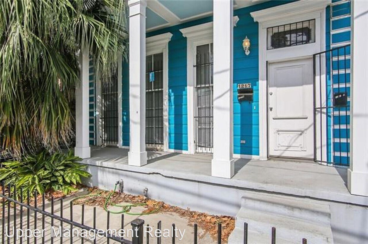 Primary Photo - 1 br, 1 bath Apartment - 1217 - 1219 Magaz...