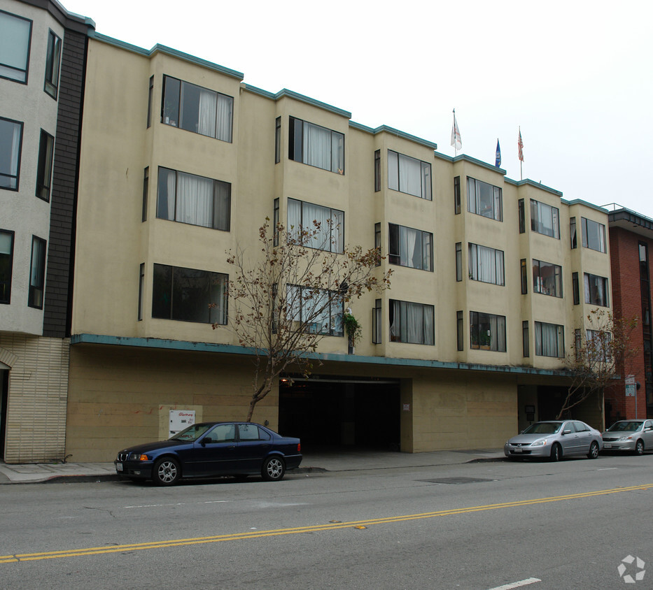 Bay Street Apartments San Francisco