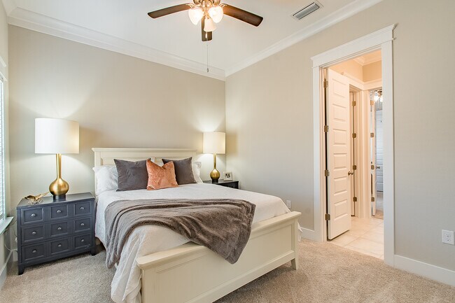 Foto del edificio - 327 Nandina Loop