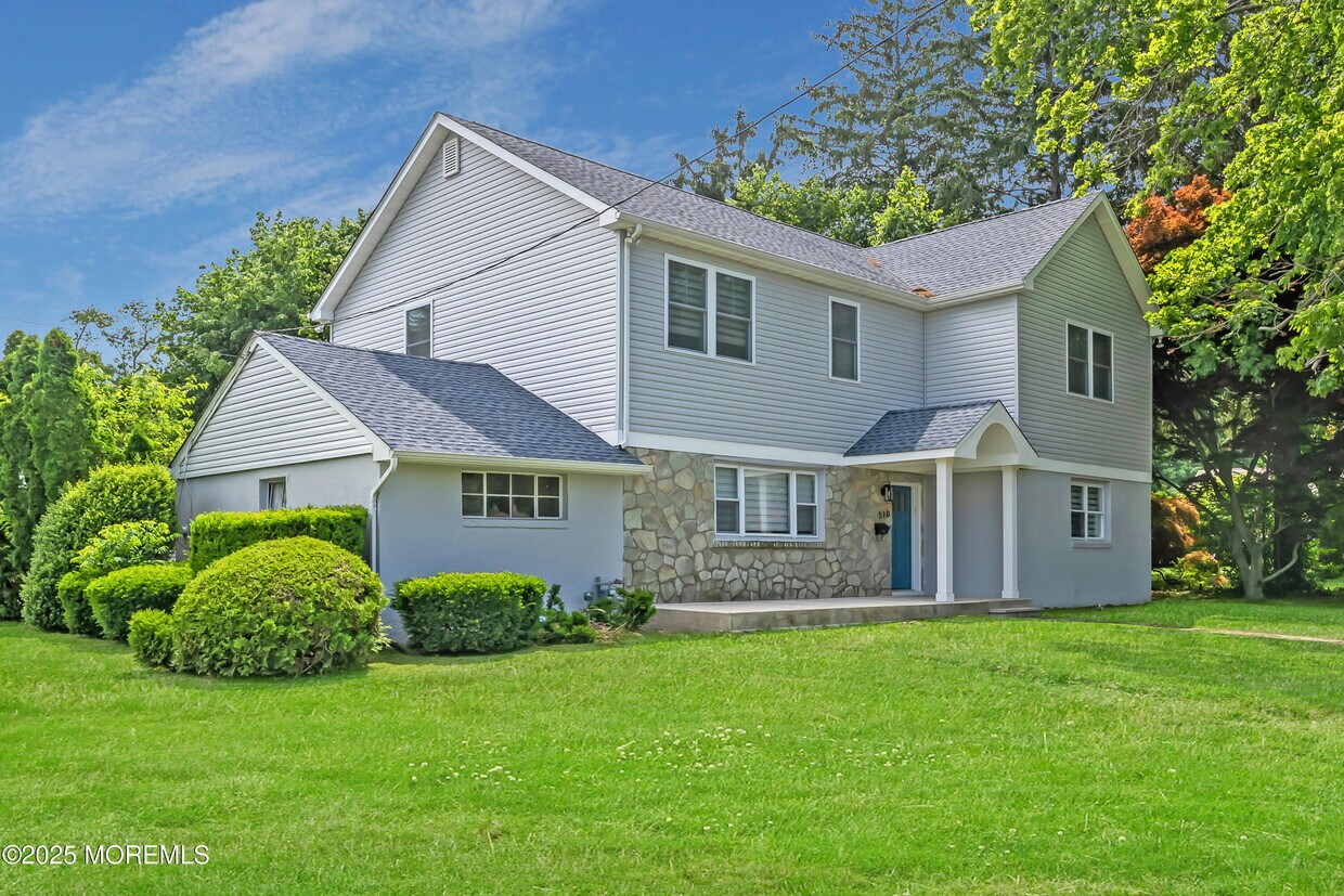 Foto principal - 510 Cedar Ave