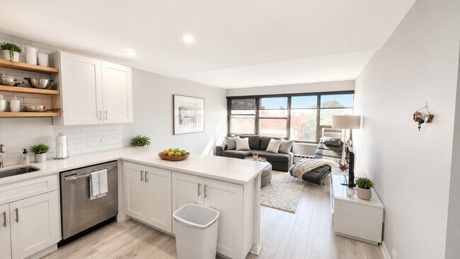 Foto del edificio - 3420 N Lake Shore Dr