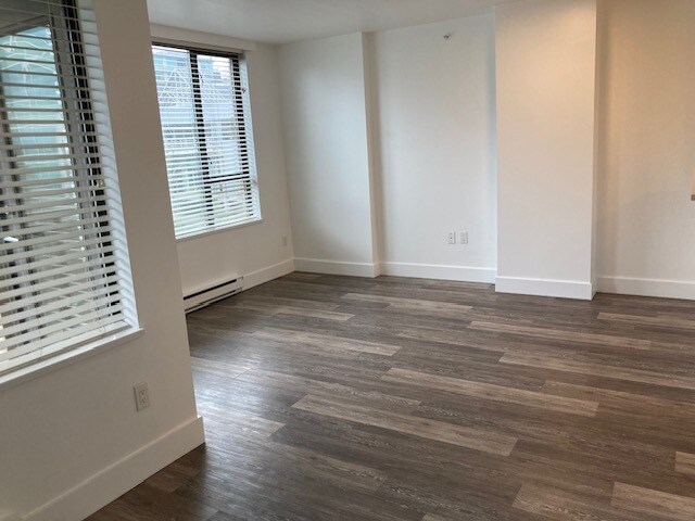 Photo du bâtiment - 603 8th Av W