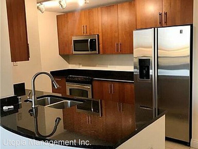 Building Photo - Studio, 1 bath House - 200 W. Sahara Ave  ...