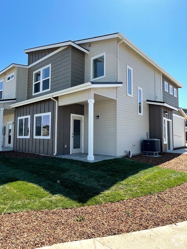 Building Photo - 5709 E Bollo St