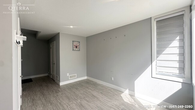 Photo du bâtiment - 2070 Meadowgate Blvd