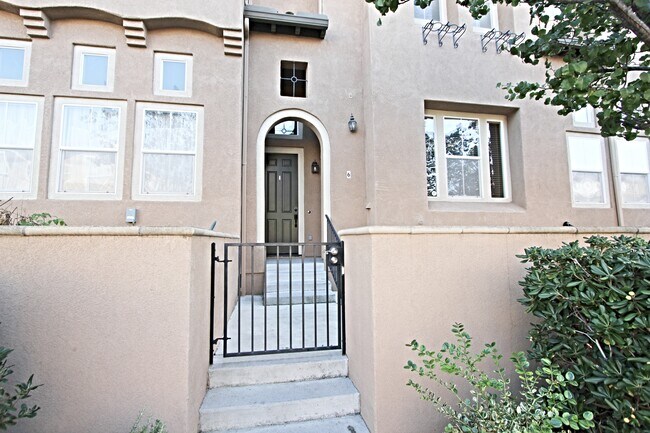 Foto del edificio - 7755 Via Montebello