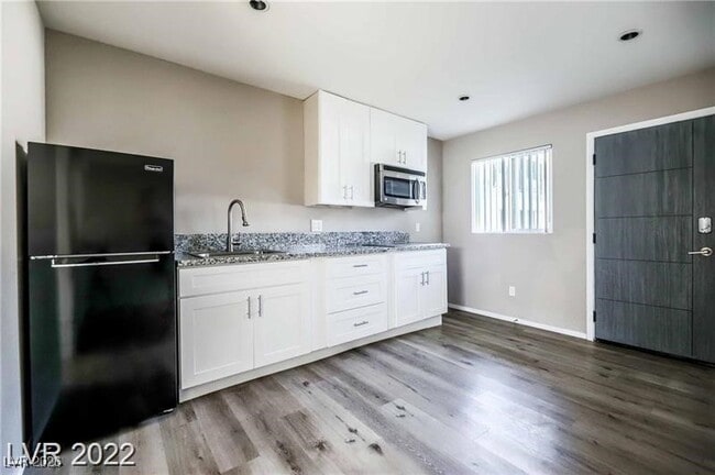 Foto del edificio - 2201 Fairfield Ave