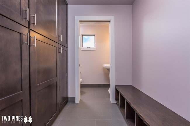Photo - Golden Stone Properties - 368