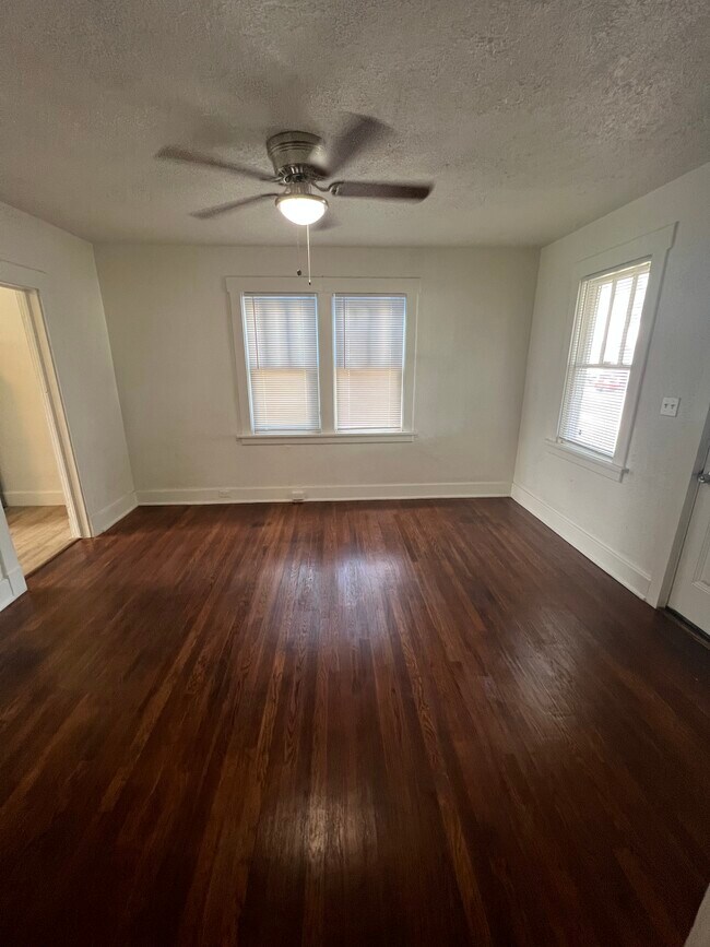 Foto del edificio - 406 22nd St