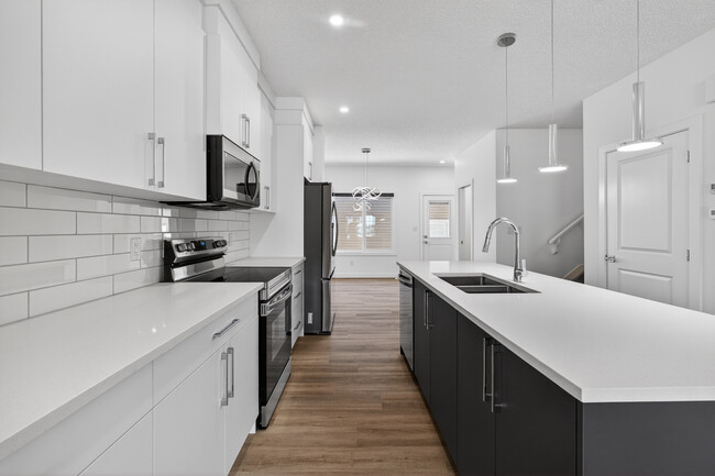 Building Photo - 520 Black Stone Blvd