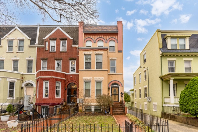 Building Photo - 1316 Irving St NW