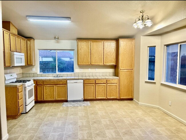 Building Photo - 2344 Siena Ct