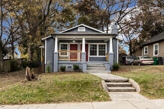 Building Photo - 1613 Parson St