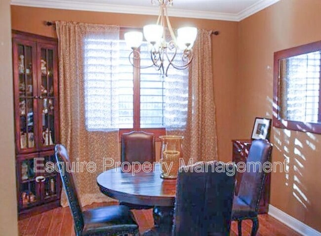 Building Photo - 625 Clearwater Creek Dr