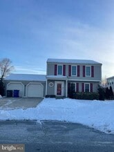 Building Photo - 404 Navaho Dr