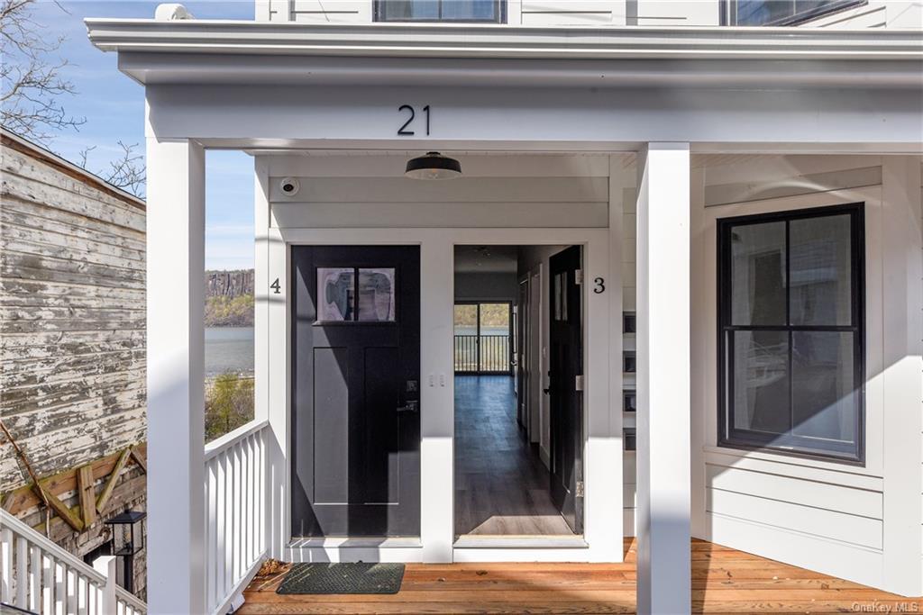 21 Ridge St Unit 3, HastingsonHudson, NY 10706 Room for Rent in