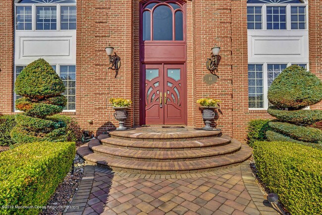Building Photo - 11 Molly Pitcher Rd