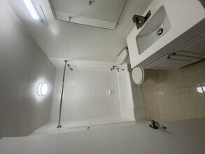 Interior Photo - Calvert House Apartments