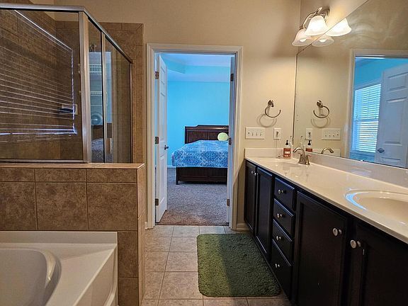 Building Photo - Build Equity While Leasing - Lease and Own...