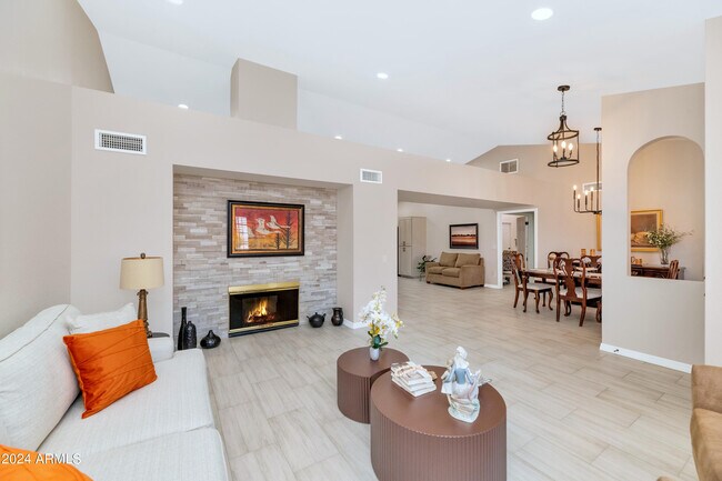 Foto del edificio - 12730 N 90th Way