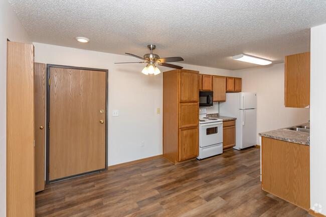 1BR, 1BA - 630SF - Brandy Hill Apartments