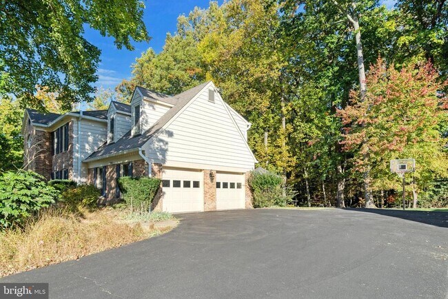 Building Photo - 11560 Holly Briar Ln