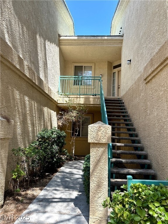 Building Photo - 5155 Tropicana Ave