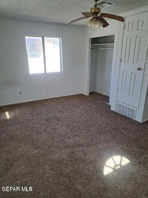 Foto del edificio - 619 NE Camp St