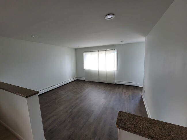 Living room - 137 Avenue E