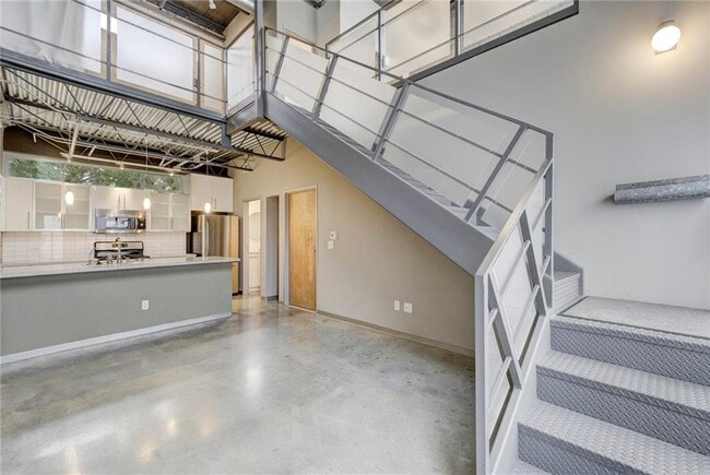 Building Photo - 4801 S Congress Ave