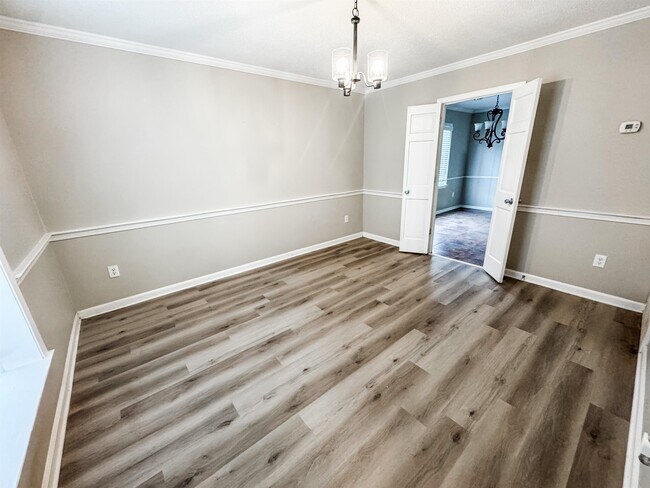 Foto del edificio - 2852 Leesburg Dr