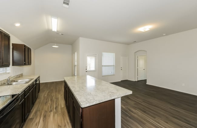 Building Photo - 1722 Jasmine Dr