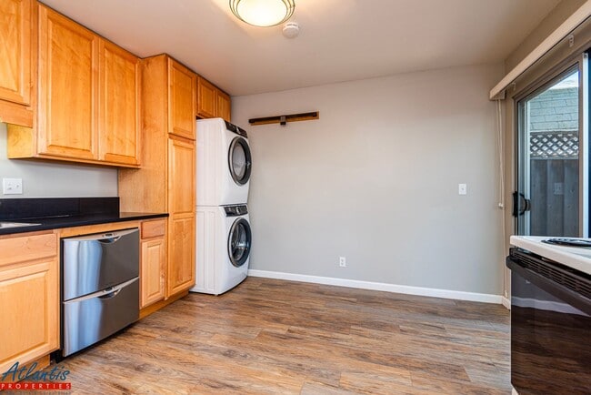 Photo - 768 Calderon Ave Apartment