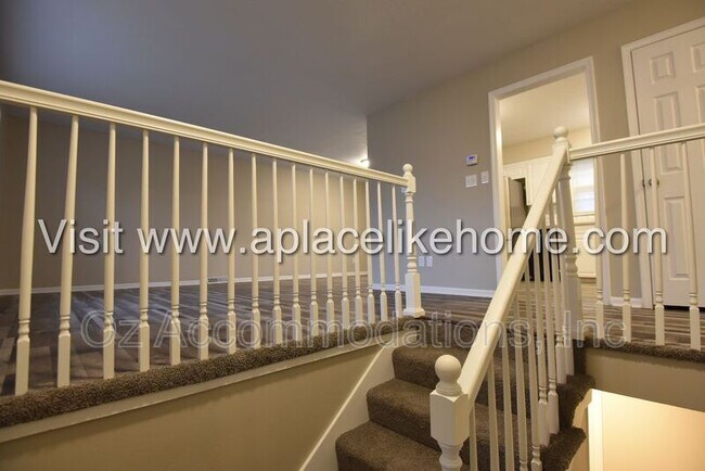 Foto del edificio - 103 SW Sunset Dr