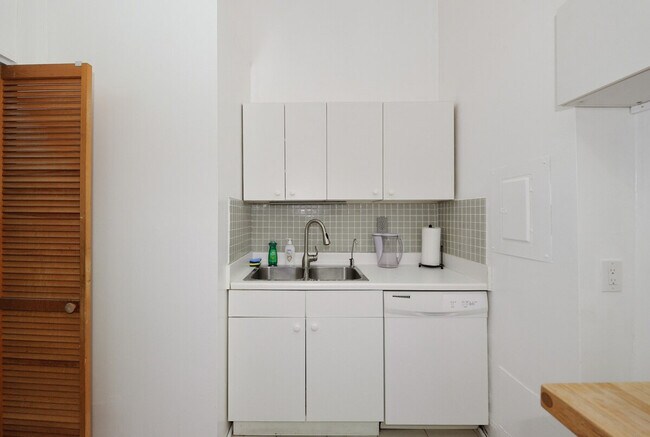 Foto del edificio - 275 Greenwich St